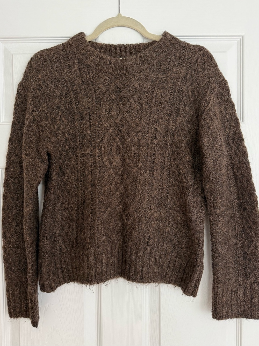 Alex Mill chocolate chunky cable knit sweater (M)